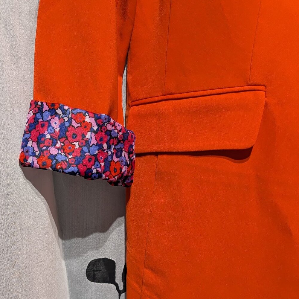 NWT Twiggy London Women's Boyfriend Orange Blazer Blue Floral Lining Medium - Picture 5 of 15